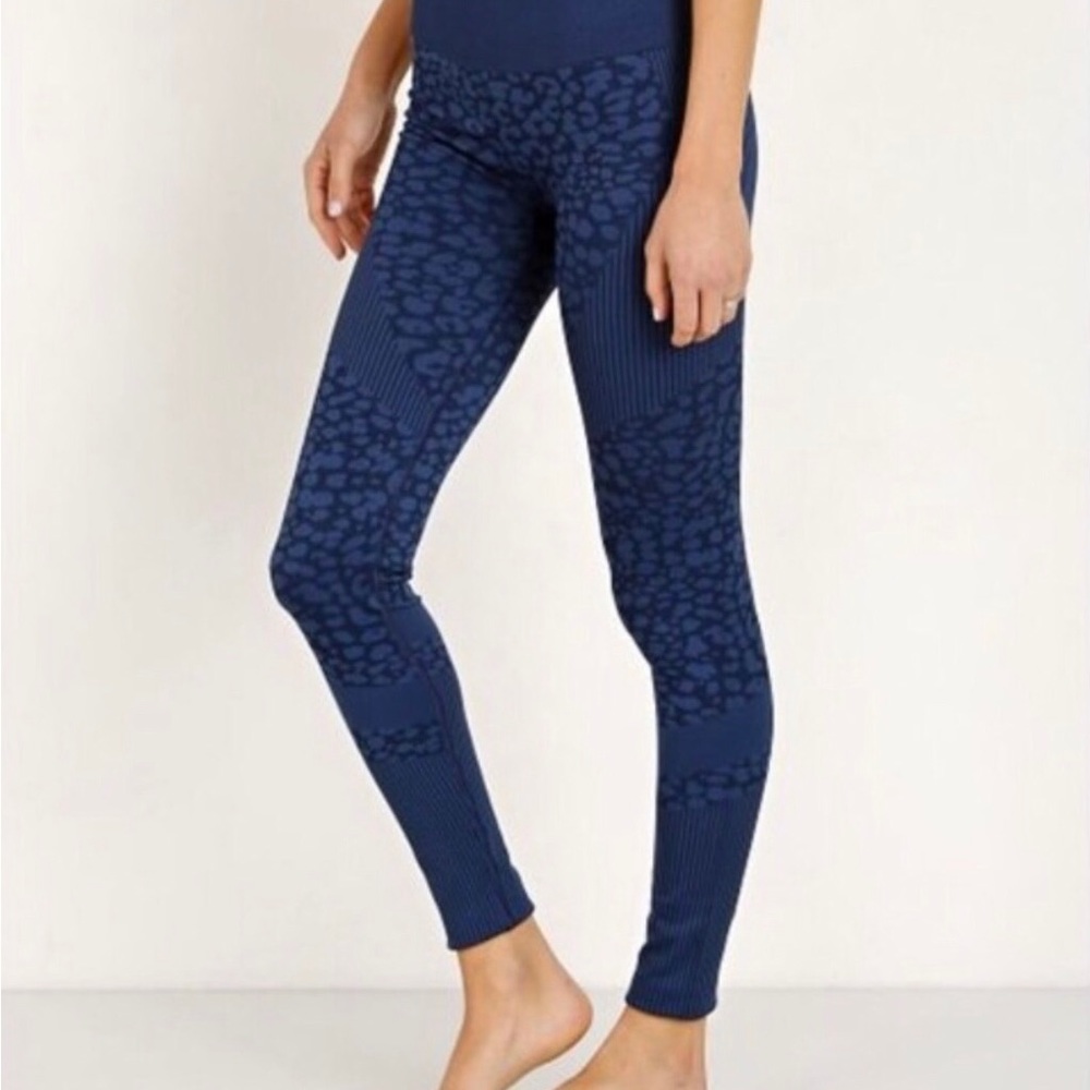 Varley Blue Patterned Leggings